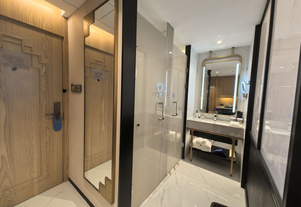 行政尊享大床房（智能客控-乳膠床品-功夫茶具）