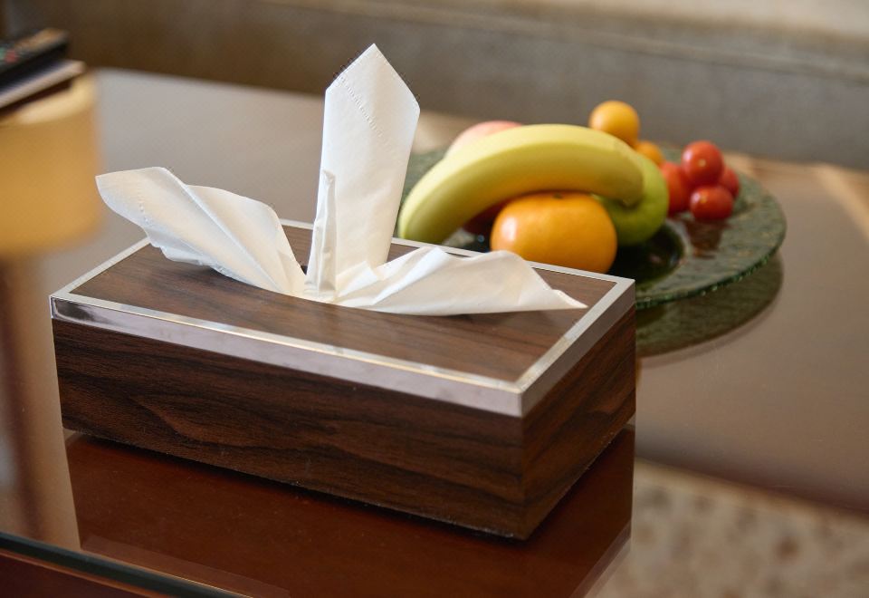 行政套房（徕芬吹风机+欧舒丹洗漱用品）