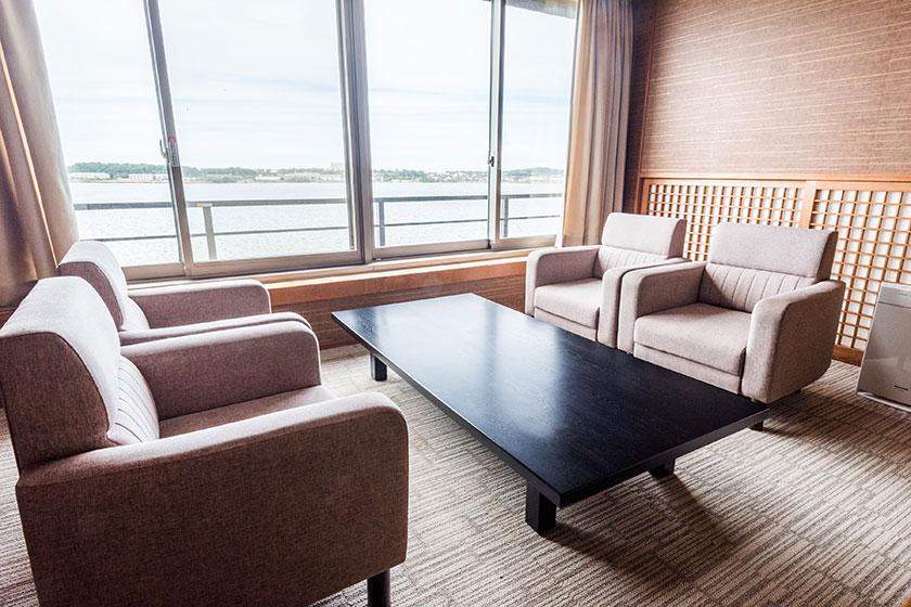 【无烟】日式套房，两室，无室内浴池