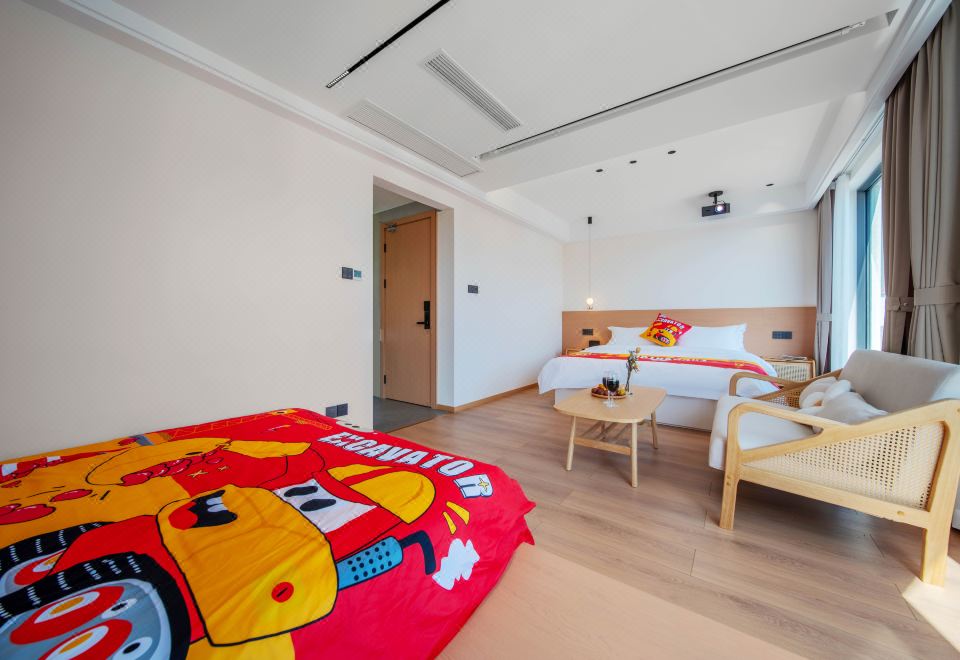 亲子家庭房（落地窗.梦幻投影.智能马桶）