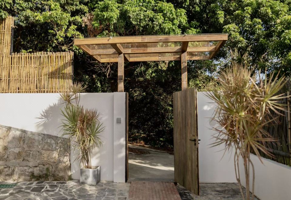 荔園獨棟庭院套房