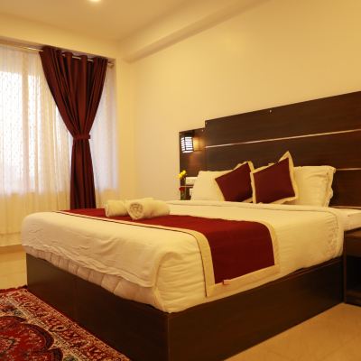 Premium Room With Balcony Hotel Mountain Hues Promo Code