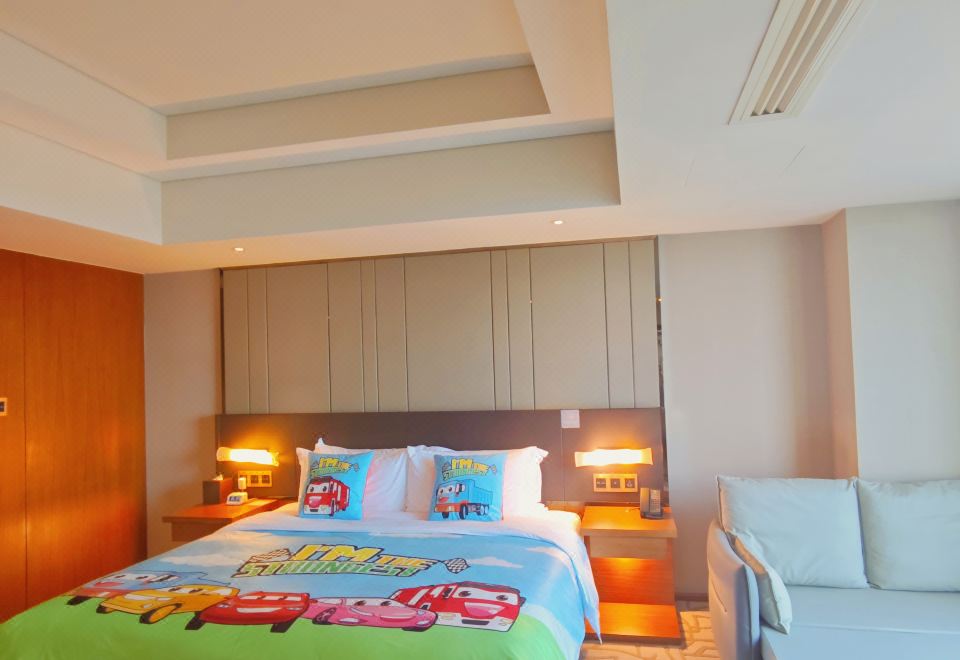 Swiss Grand NanchangExecutive Family Friendly Suite