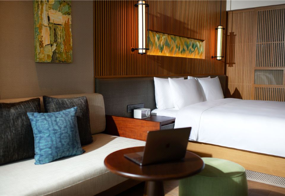 悠享溫泉庭院大床房