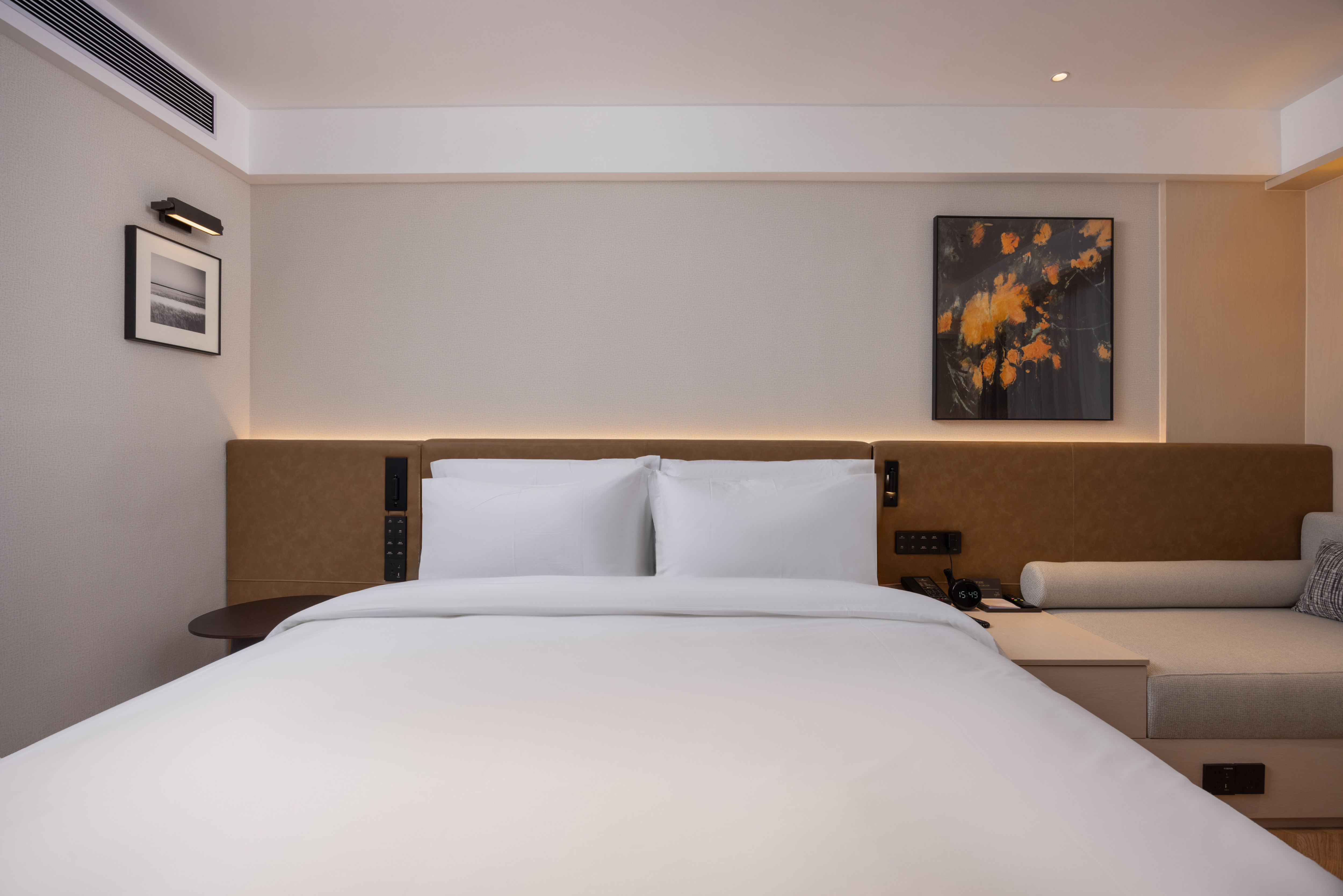 豪华大床房（零压床垫+徕芬吹风机+小冰箱）