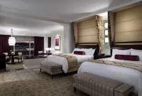 The Palazzo Prestige Club Lounge – Daily Breakfast Included with Private Check-in Hotele w: 