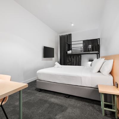 Queen Plus 2 Ensuite Balcony Adelaide Central YHA Promo Code
