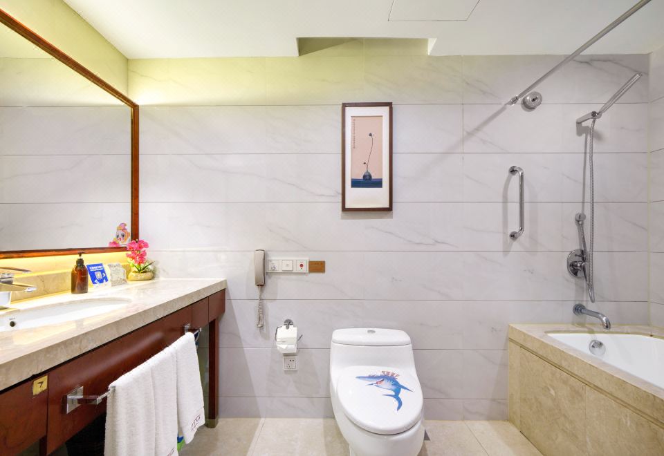 Lake View Hotel hangzhouOcean Themed Family Friendly Room