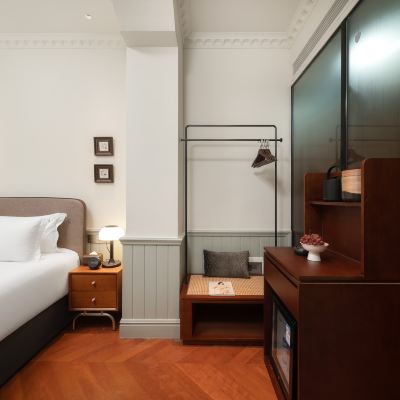 見庭・雅緻大床房（智能客控+小冰箱） 嶼海·南庭別墅飯店（鼓浪嶼店）優惠