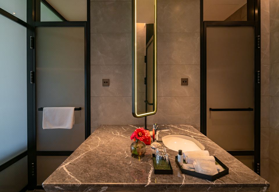 景观阳台大床房