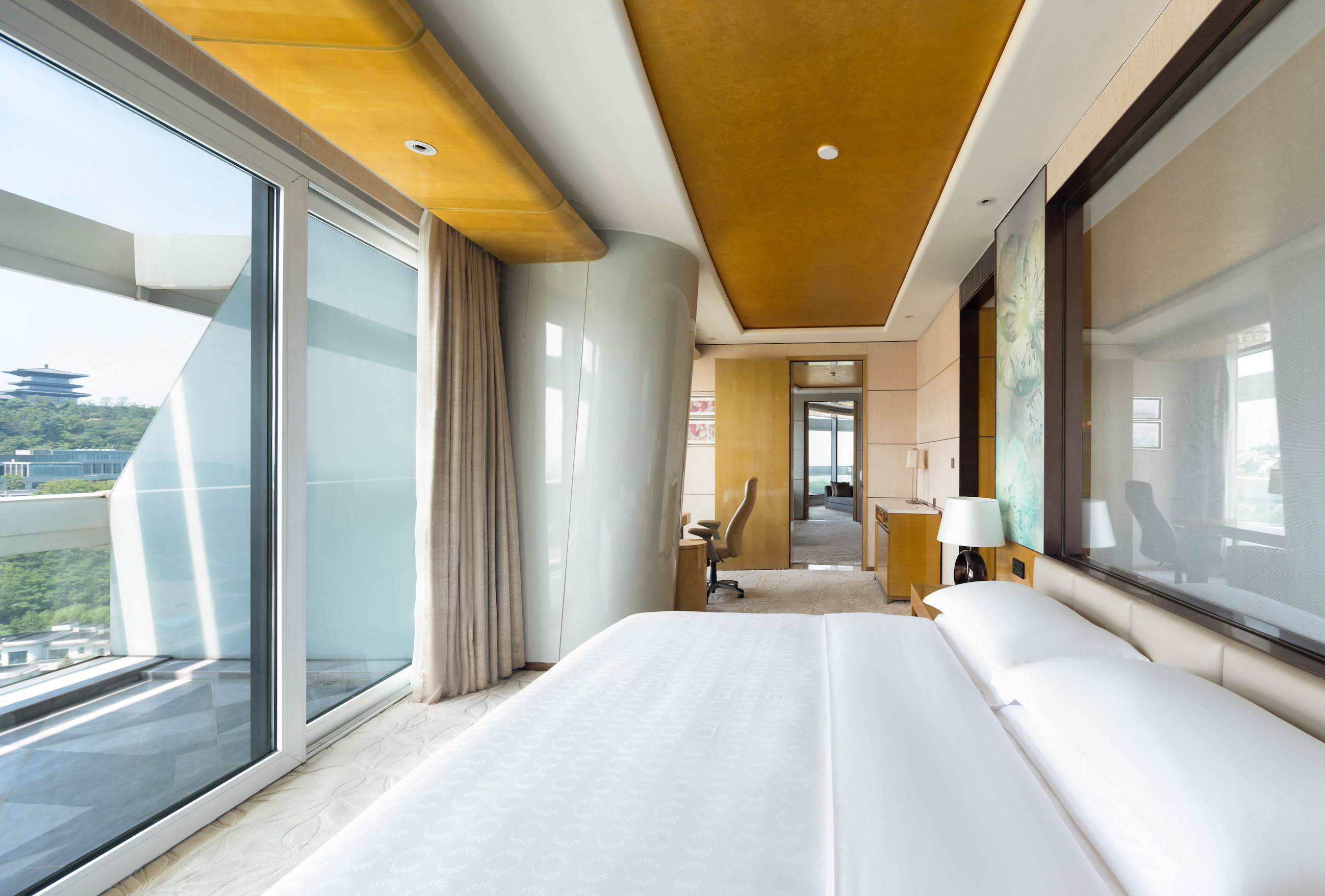 太湖日出·270°高空湖景四人连通双卧家庭套房