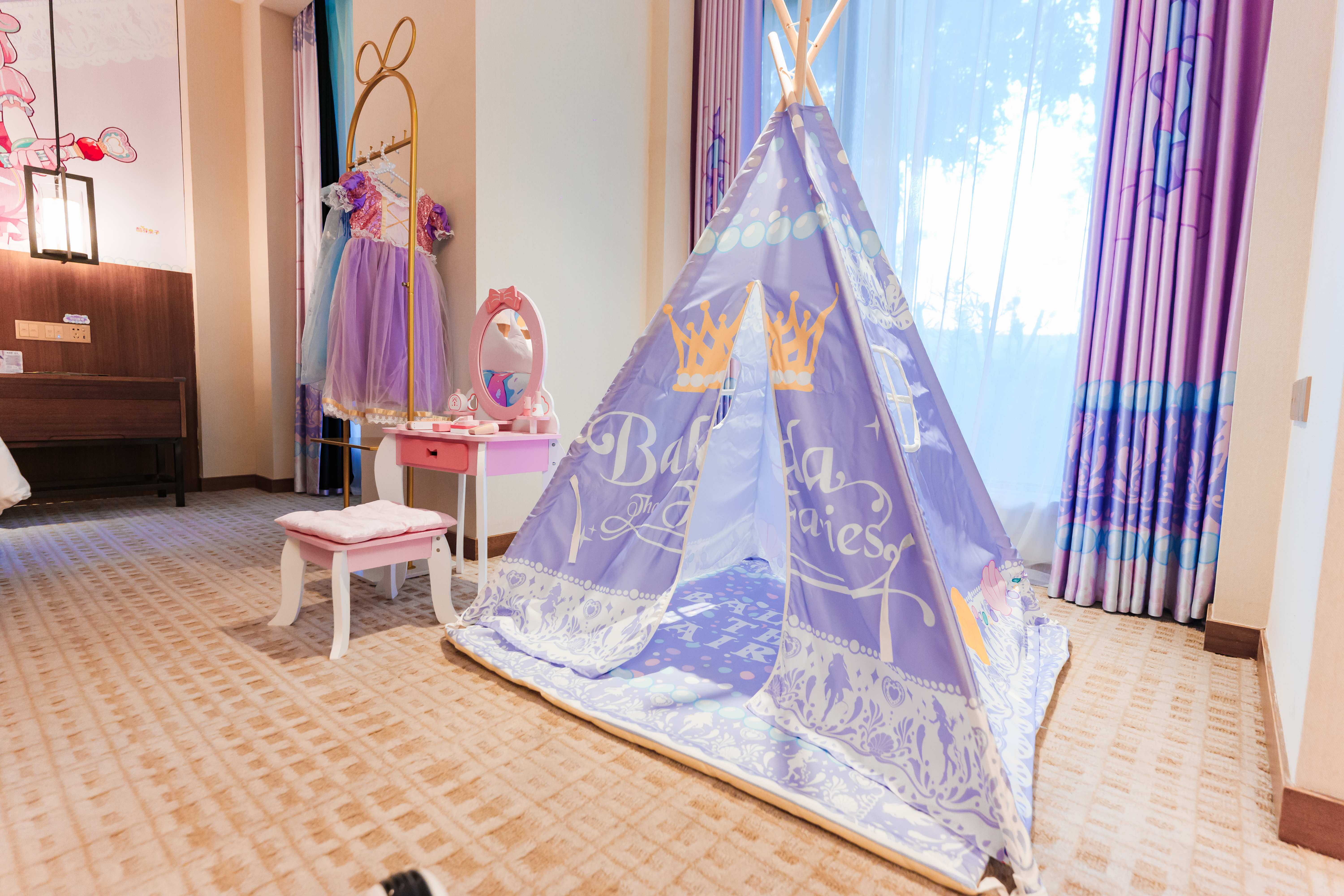 Kuya Balala Little Magic Fairy Princess Double Bed Room (East Building)