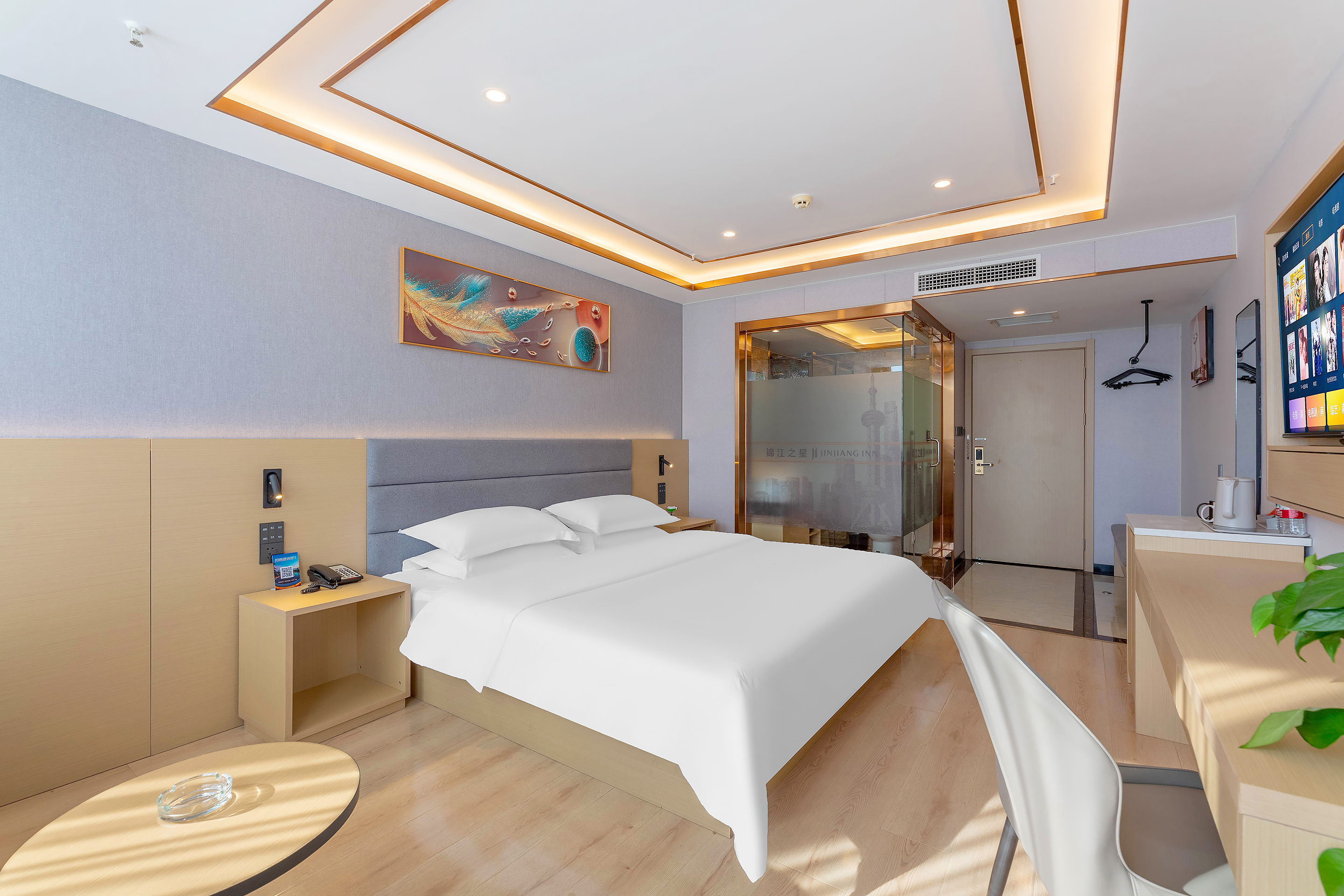 Superior Room (Double Bed)