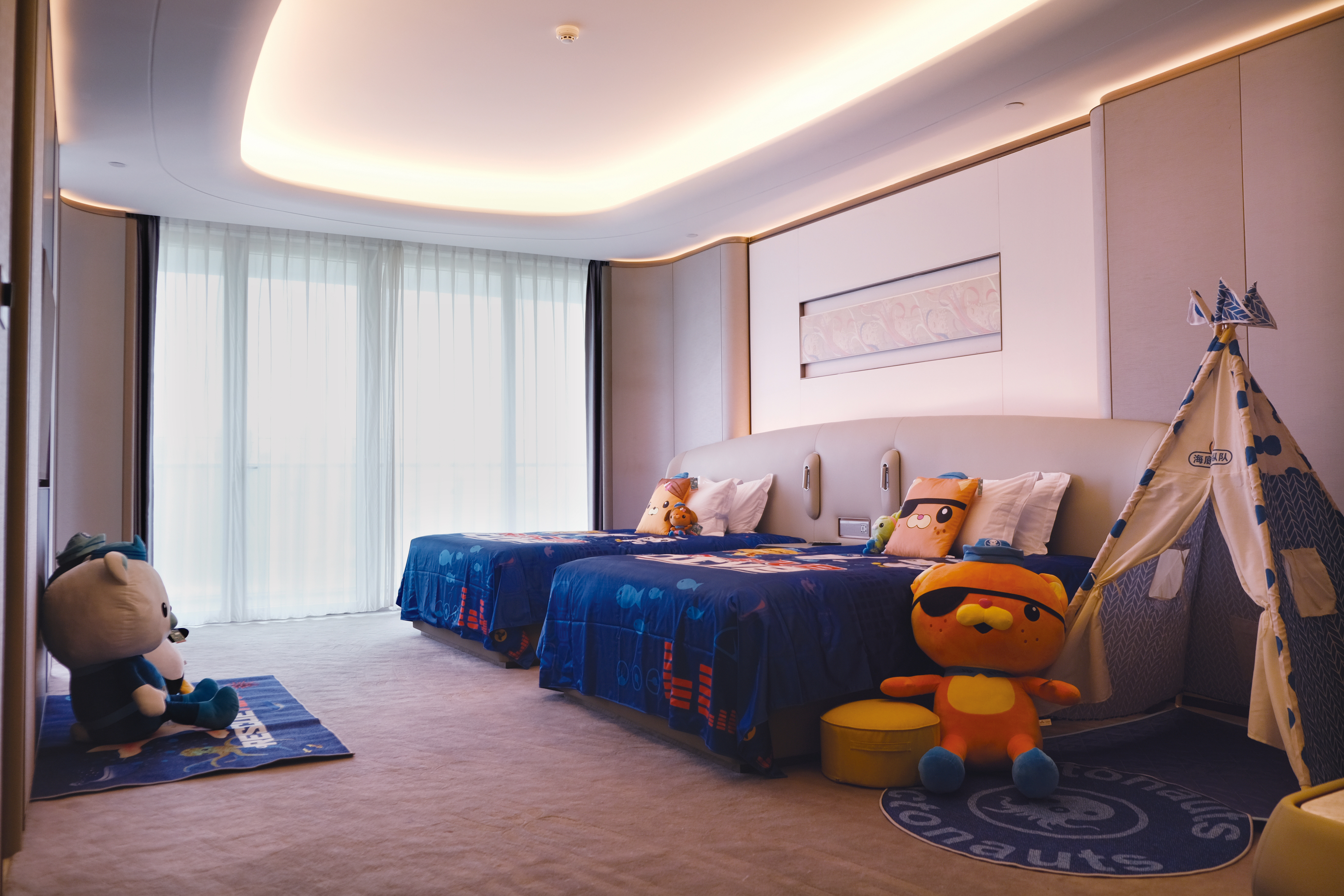 海底小纵队广州塔景房 双床