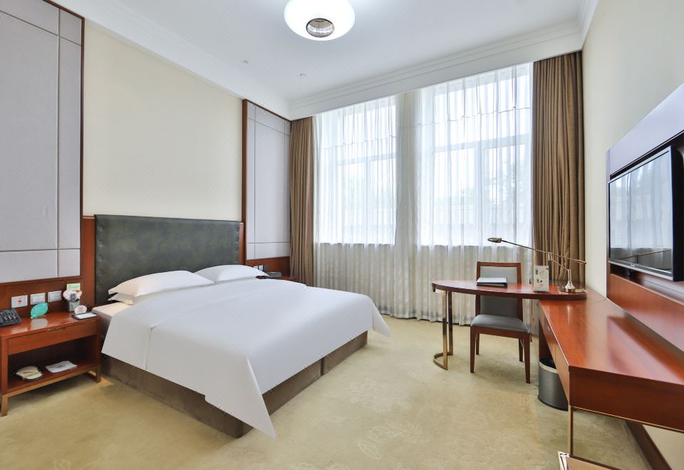 主楼商务大床房