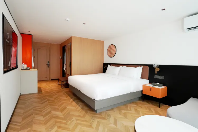 ดีลักซ์เตียงใหญ่