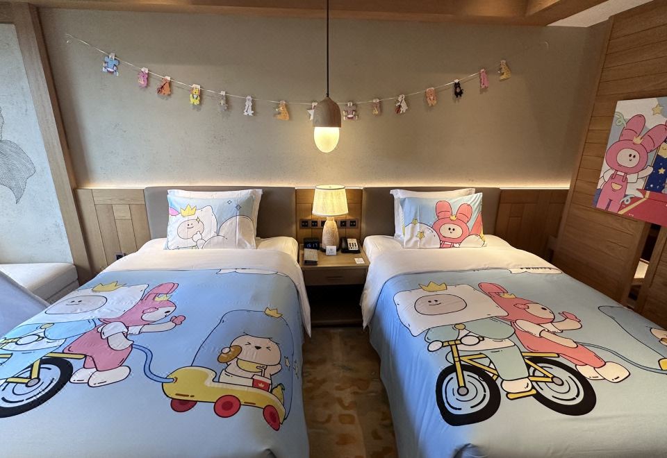 CROWNE PLAZA SHENNONGJIAFamily Friendly Room - Mountain-View (2 Beds)