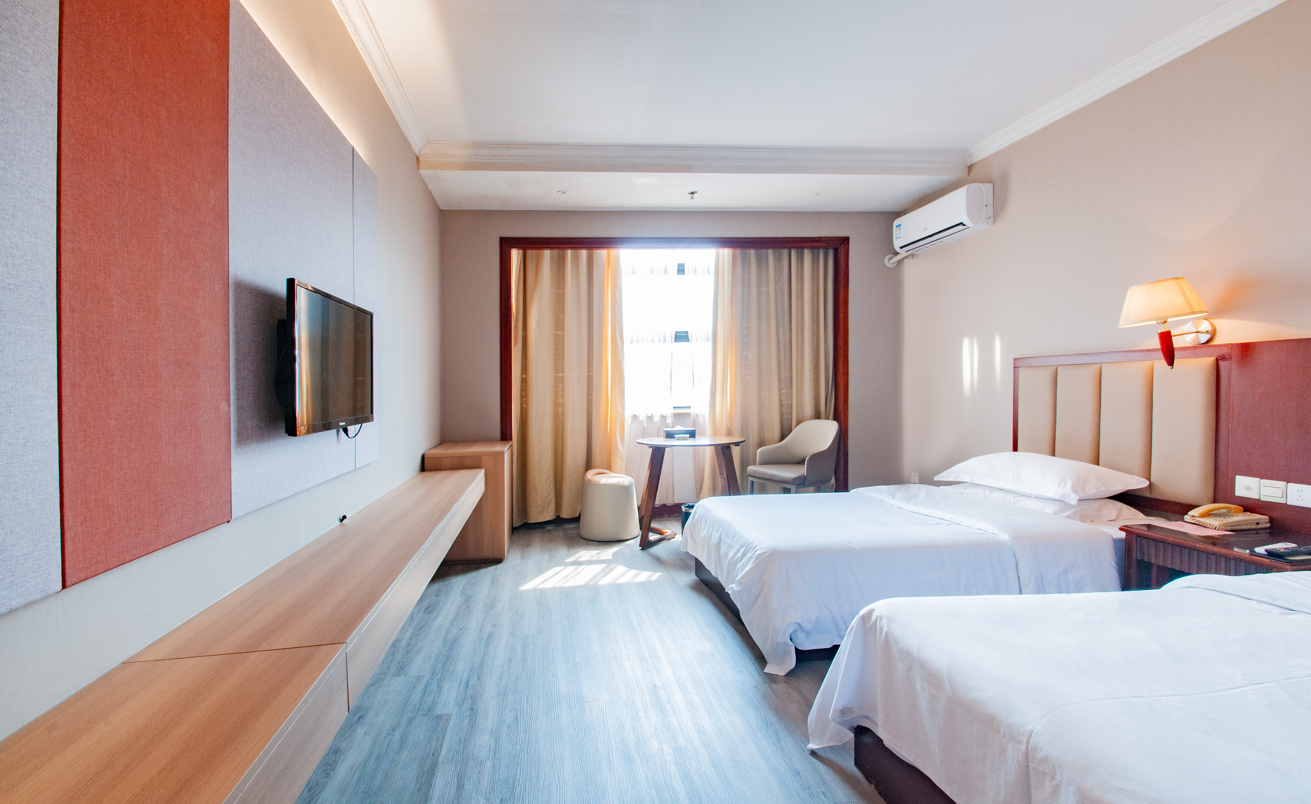 Xinzhou Haiwan Hotel普通双床房