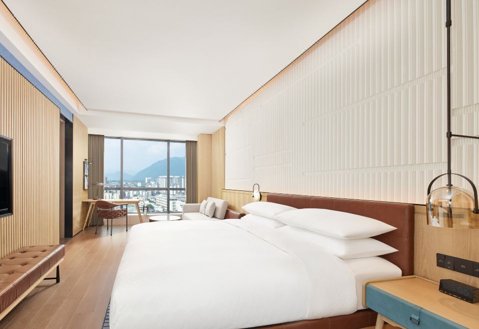 Four Points by Sheraton Xuancheng JingxianLarge King