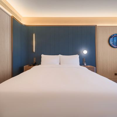 特價大床房【水晶石香氛+minibar+65寸電視投屏】 桔子水晶珠海拱北關口酒店優惠