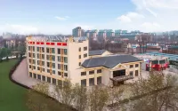 Vienna International Hotel Zhoukou Taikang Stadium County government branch
