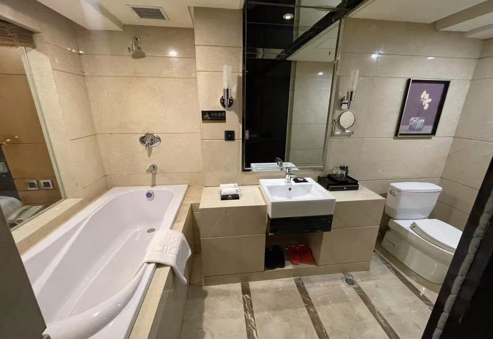 Yandu International HotelQueen Room