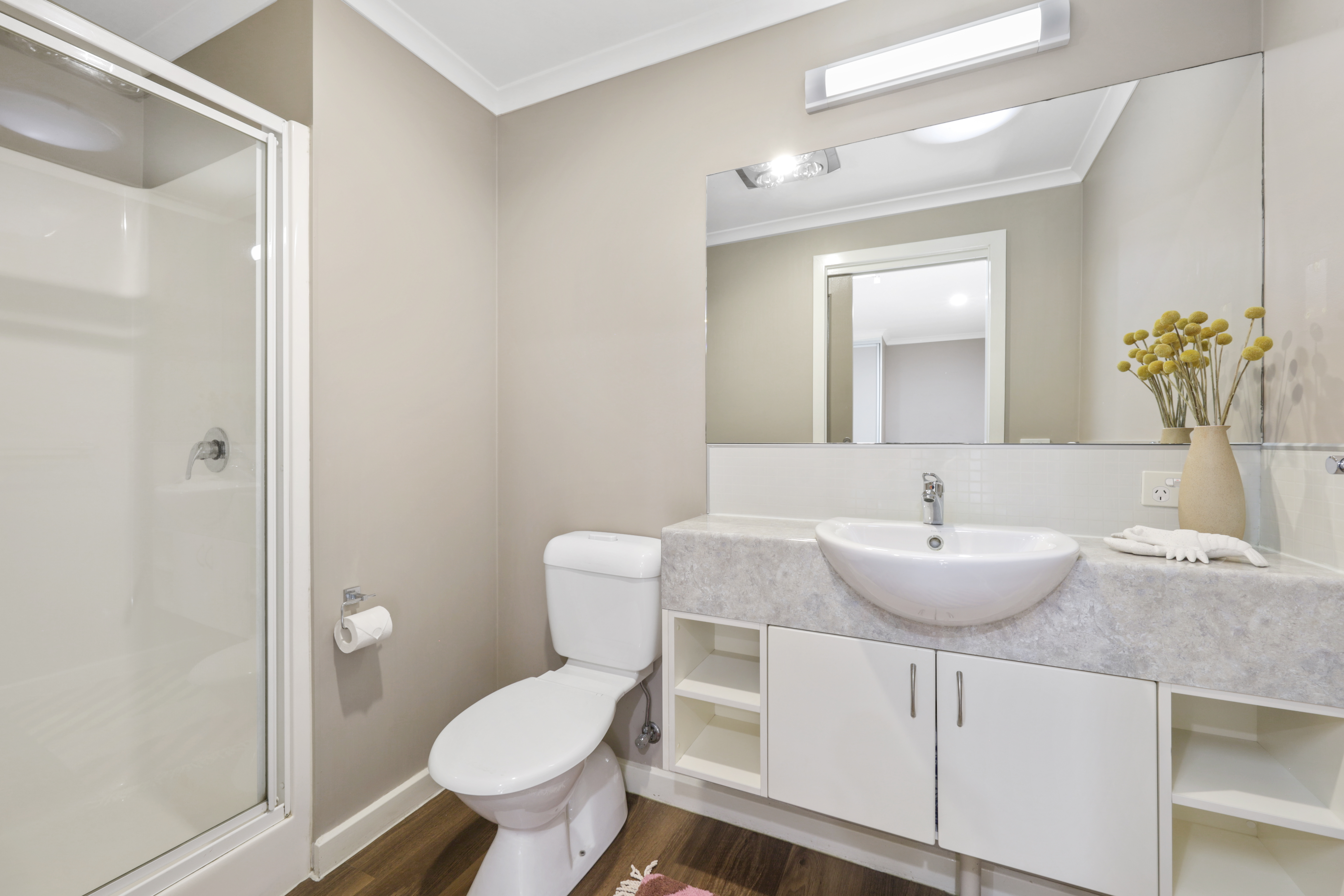 1层海湾景特大床