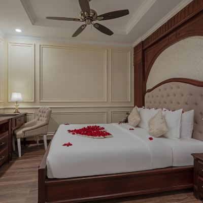 Anik Classic King With Balcony Anik Palace Hotel Promo Code