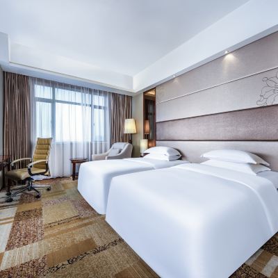 高級雙床房 佛山皇冠假日酒店優惠