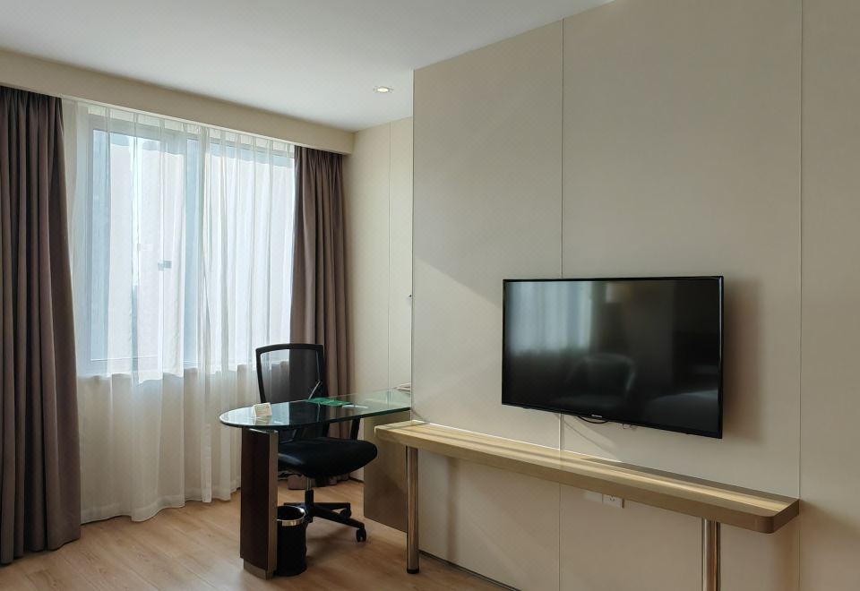 俱樂部高級房雙人床-品古韻穿巷