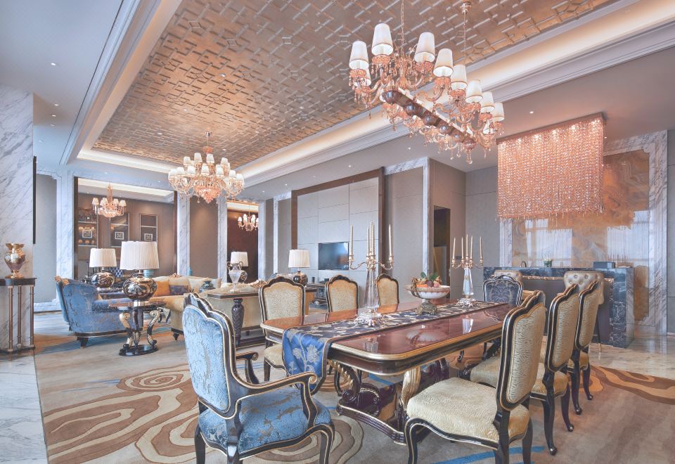 总统套房-独立会客厅-吧枱-超大衣帽间-书房