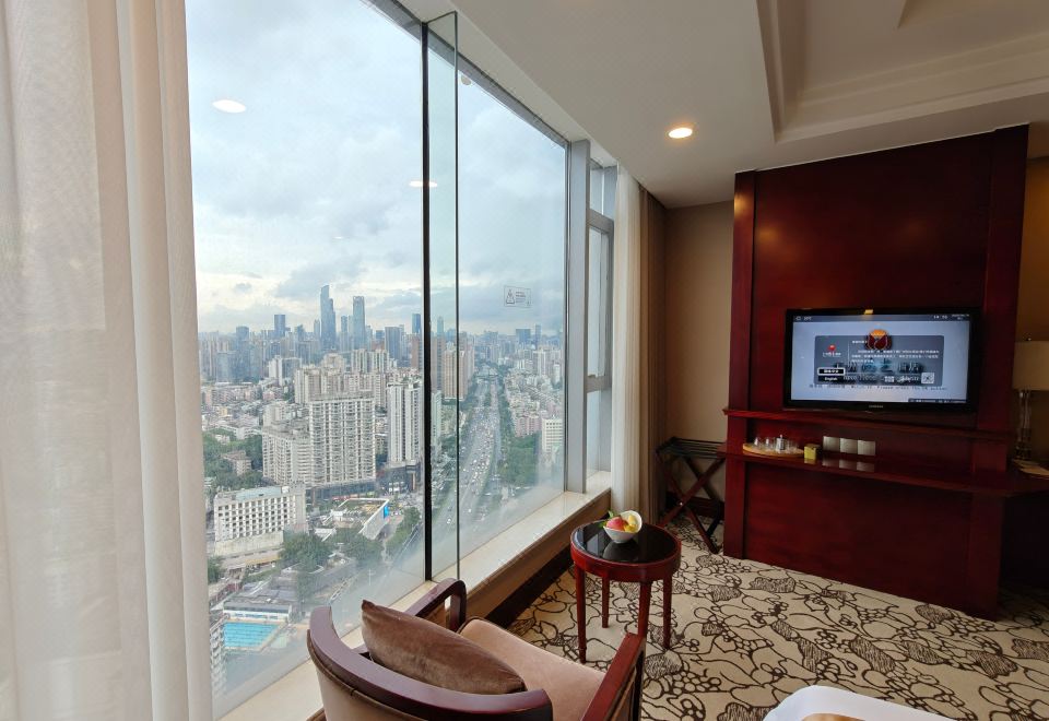 Soluxe Hotel GuangzhouSuperior River View Twin Bed Room