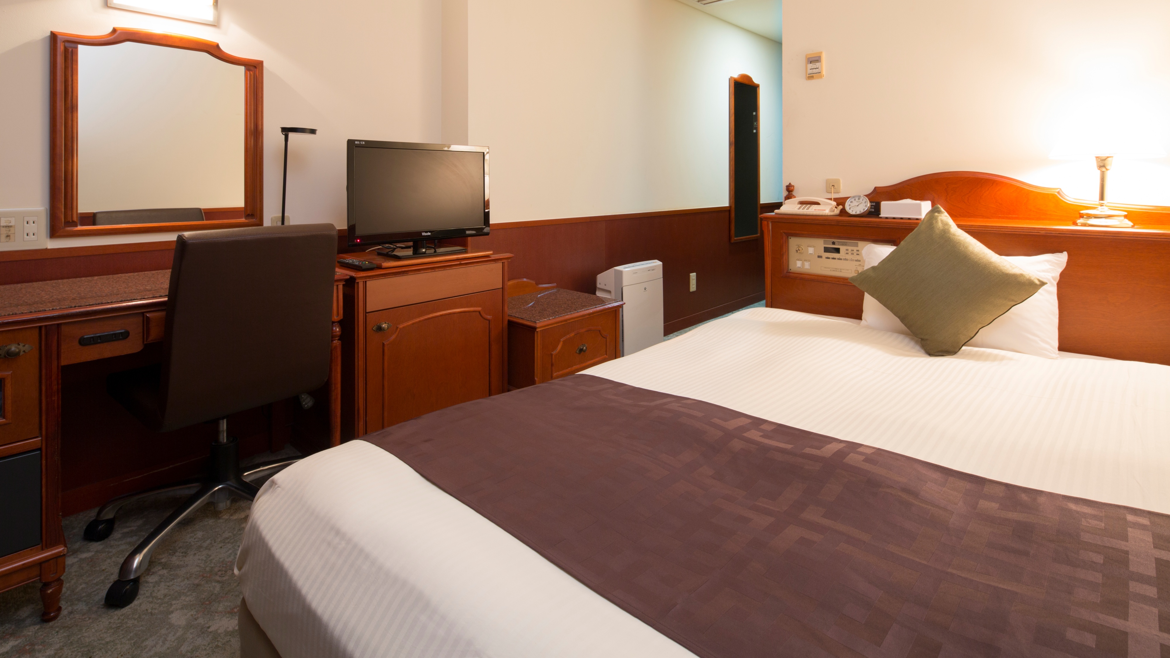 相邻单人双床房 禁烟