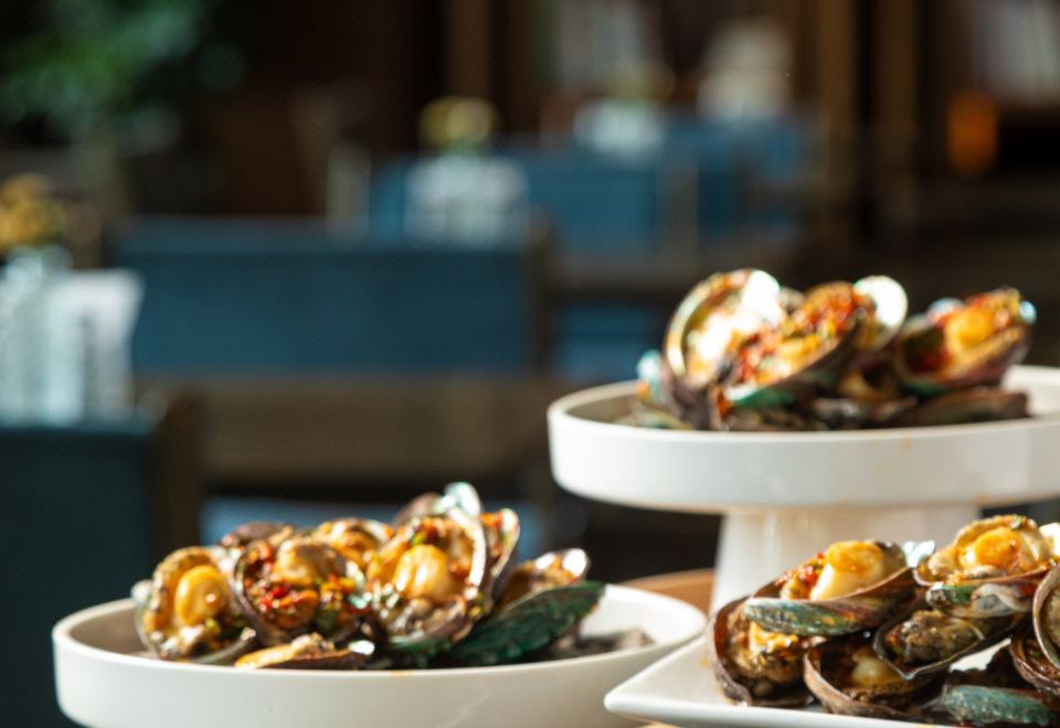 行政海景大床房-鲍罗万有