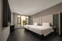 Yado Hotel  Xinzhou Ancient City Bar Street