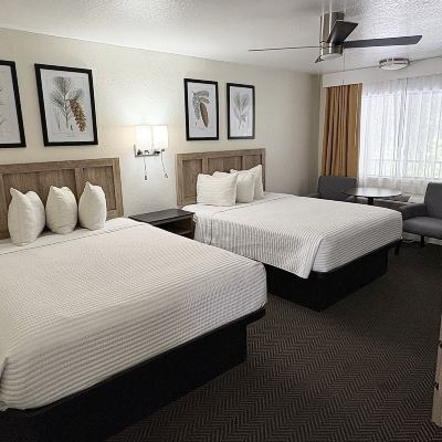 Two Rooms with 3 Queen Beds Cedar Lodge Promo Code