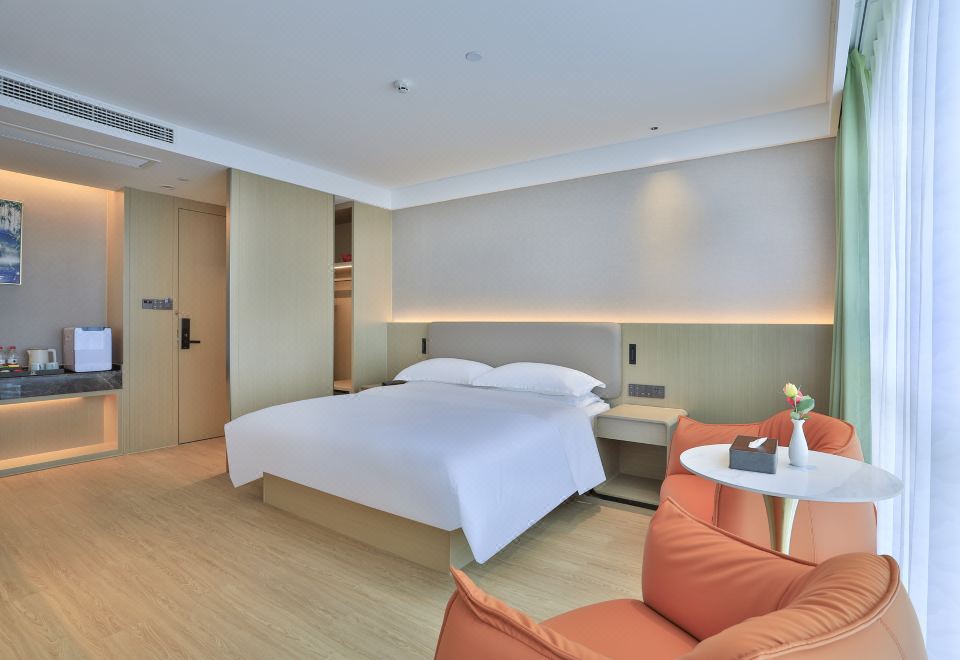 芳草·大床房（金可儿床垫+智控窗帘+小冰箱）