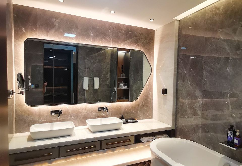 豪華-行政套房（全景視野、全屋智控、博世洗衣機）