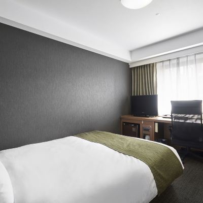 スタンダードダブルルーム(喫煙) ダイワロイネットホテル京都四条烏丸 クーポン