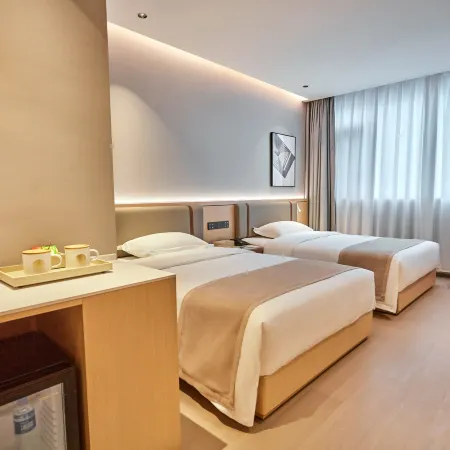 Yiju Hotel (Huizhou Ancient City Branch, Jixian County) Отели в г. Шэсянь