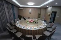 Hua Zi Hotel