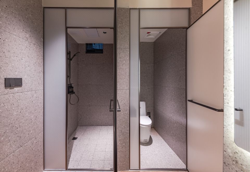 一峯書·投影大床房