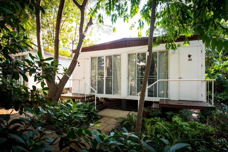 Connecting King Room With Garden View