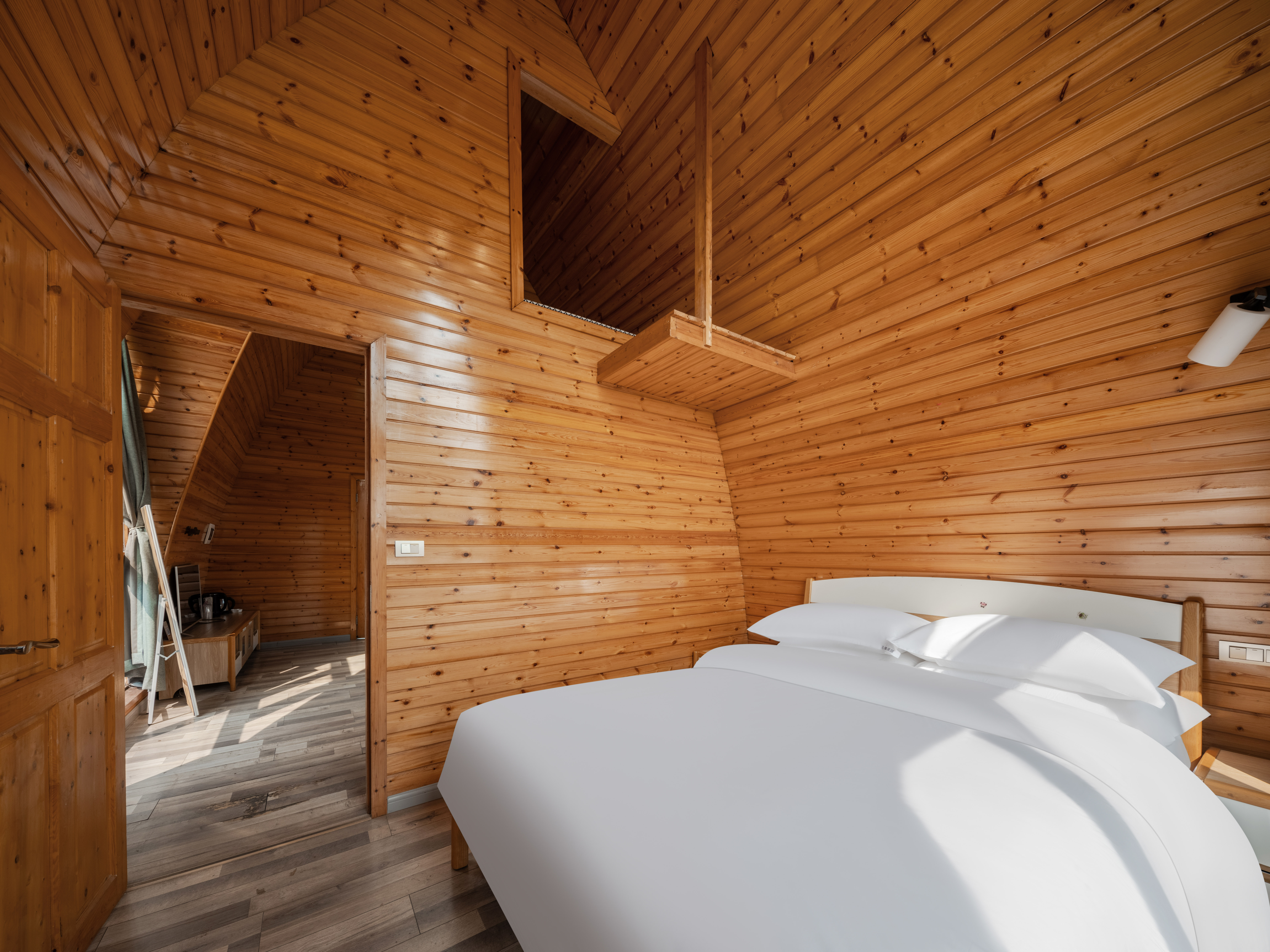 Guestroom (Double Bed)