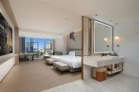 Elong Hotel (Zhanjiang Bay Bridge Branch)