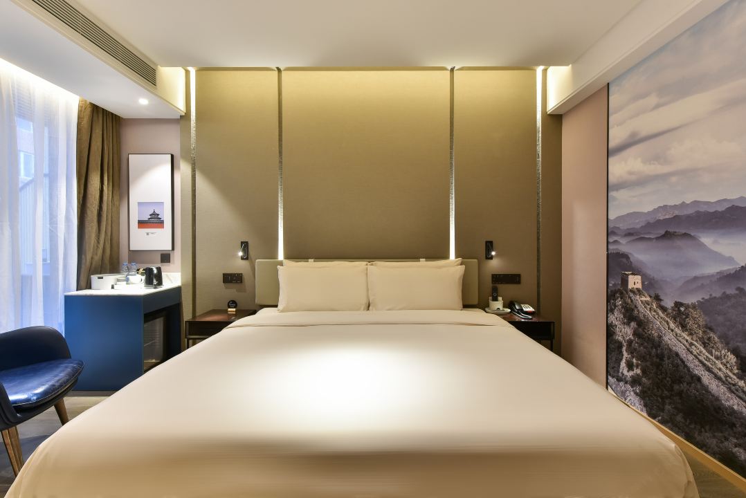 Atour Hotel行政庭院大床房-庭院+浴袍+加湿器+手机投屏+Minibar