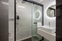 Yayi Collection Hotel (Nanchang West Subway Station) Hotels in 