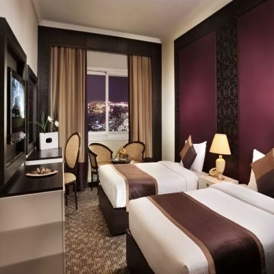 Deluxe Twin Room Creek View