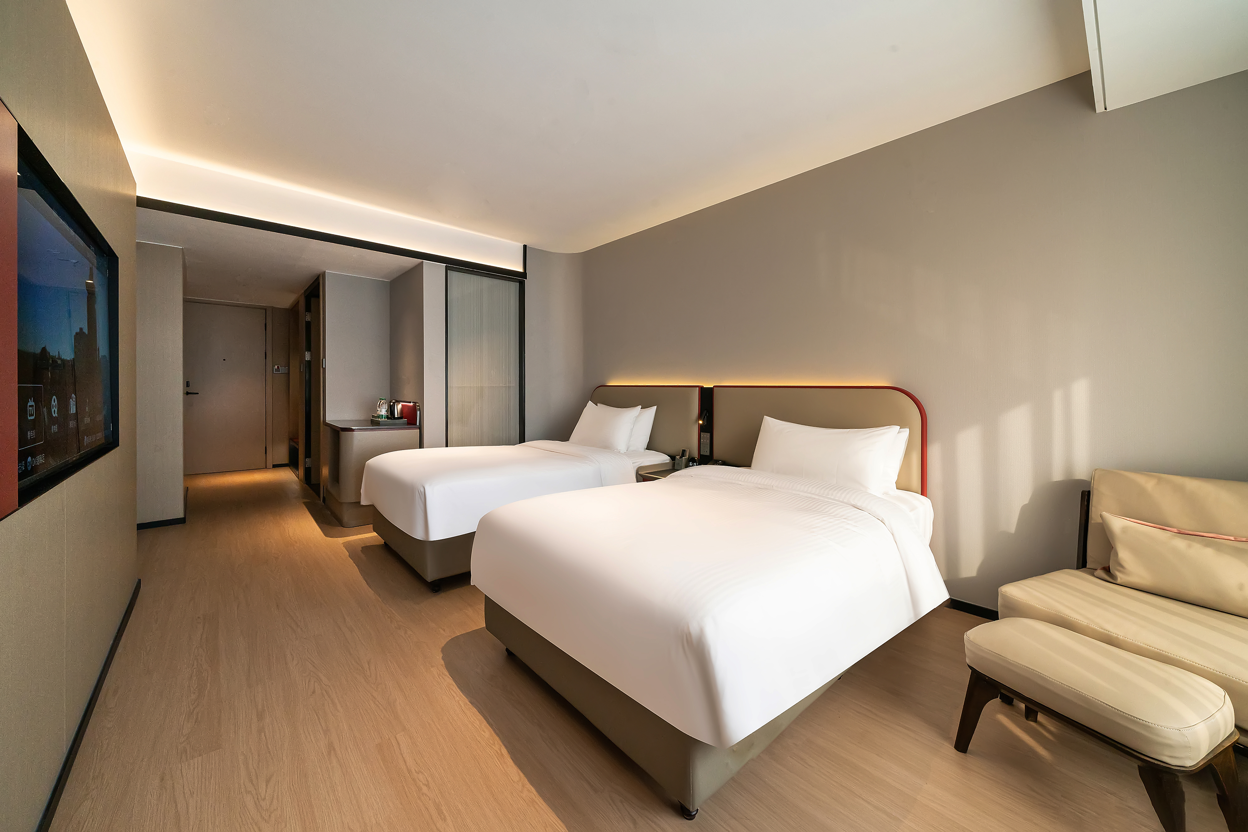 SKJIANSHEHOTELYUNLAN简享高级双床房（智能语音客控+65寸高清电视）