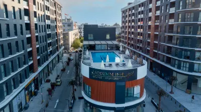 Caddemm Inn Hotel Hotéis em 